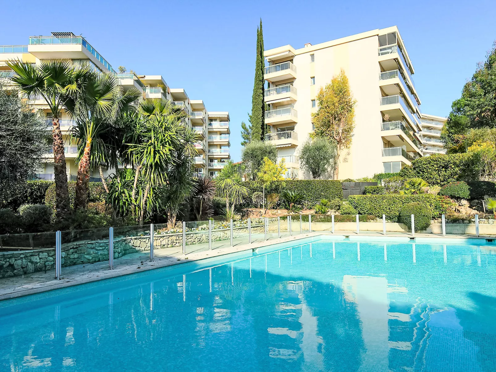 Le Floriana-Buiten