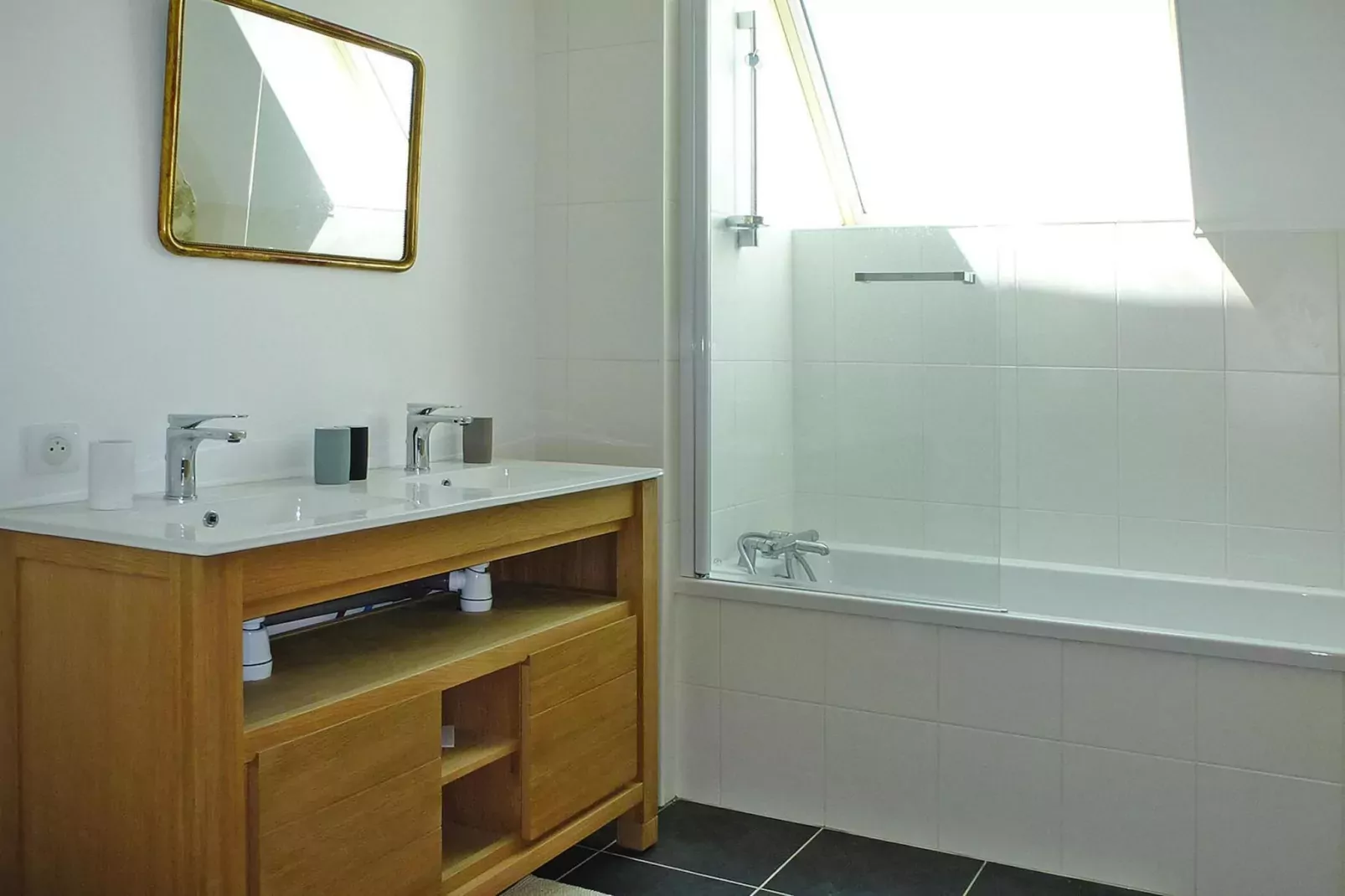 Holiday home Plougasnou-Badkamer