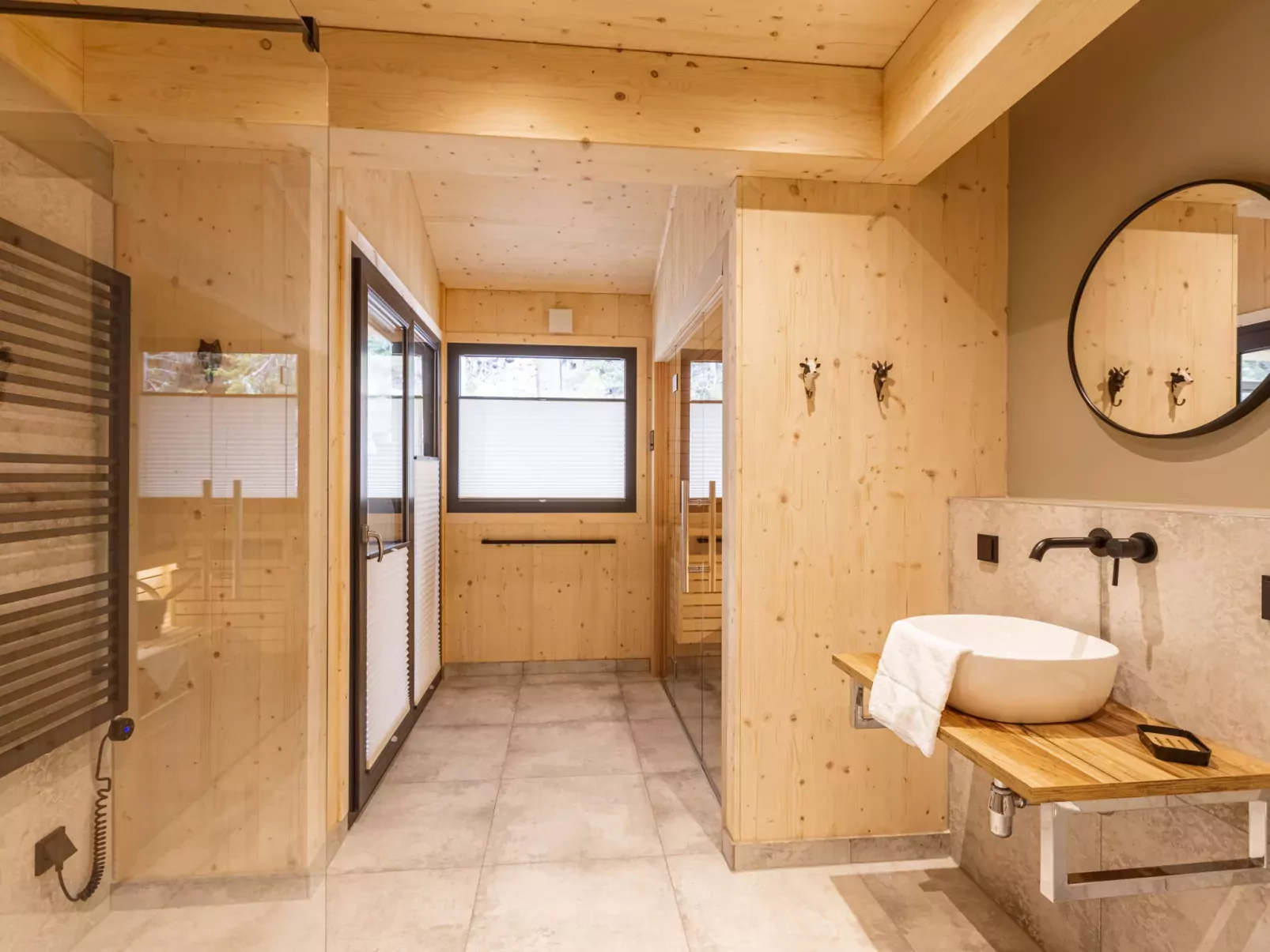 Superior #19 mit Sauna & Hot Tub-Binnen