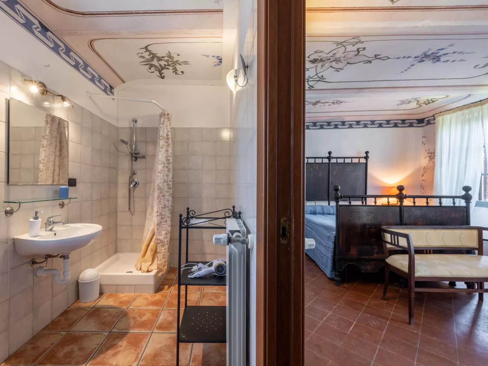 Relais San Desiderio-Binnen