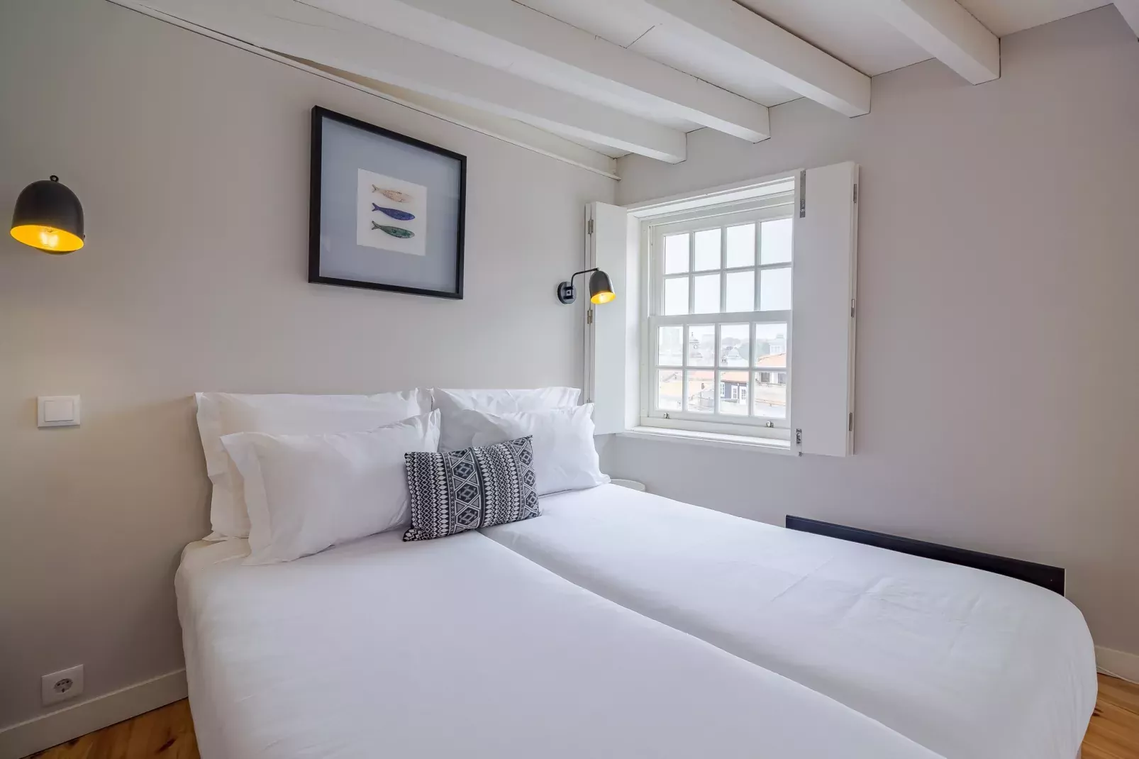 YOUROPO - City Center 5-Slaapkamer