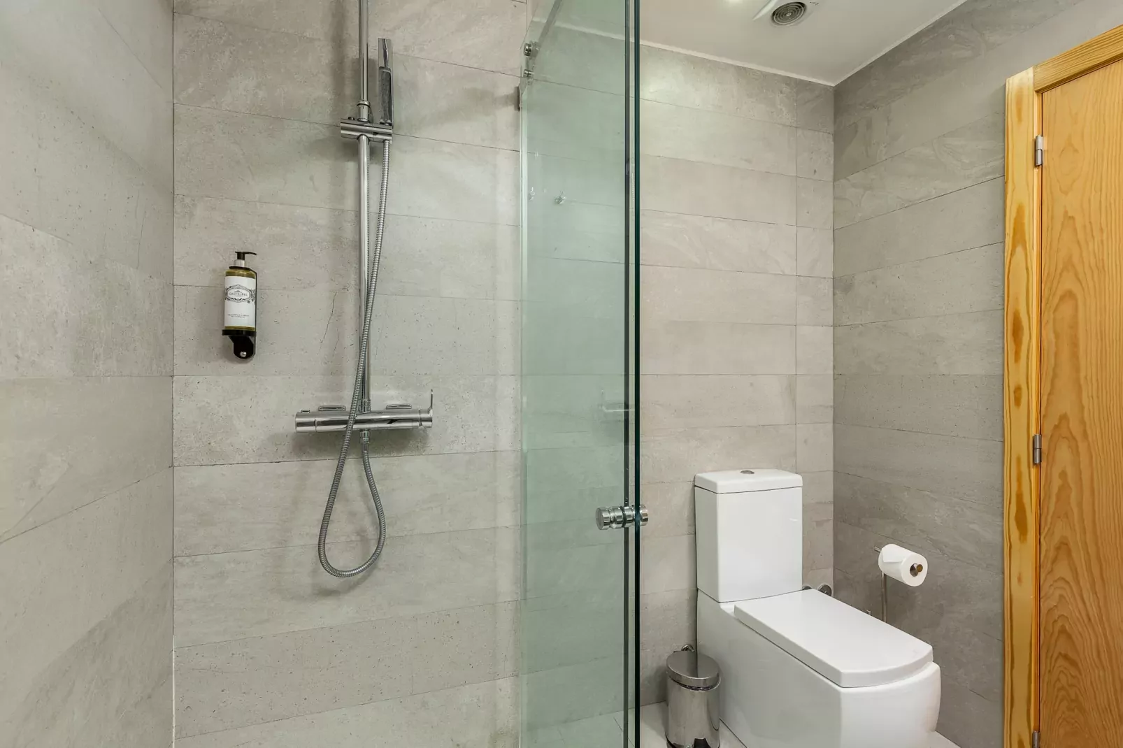 YOUROPO - Ribeira Gaia 3-Badkamer