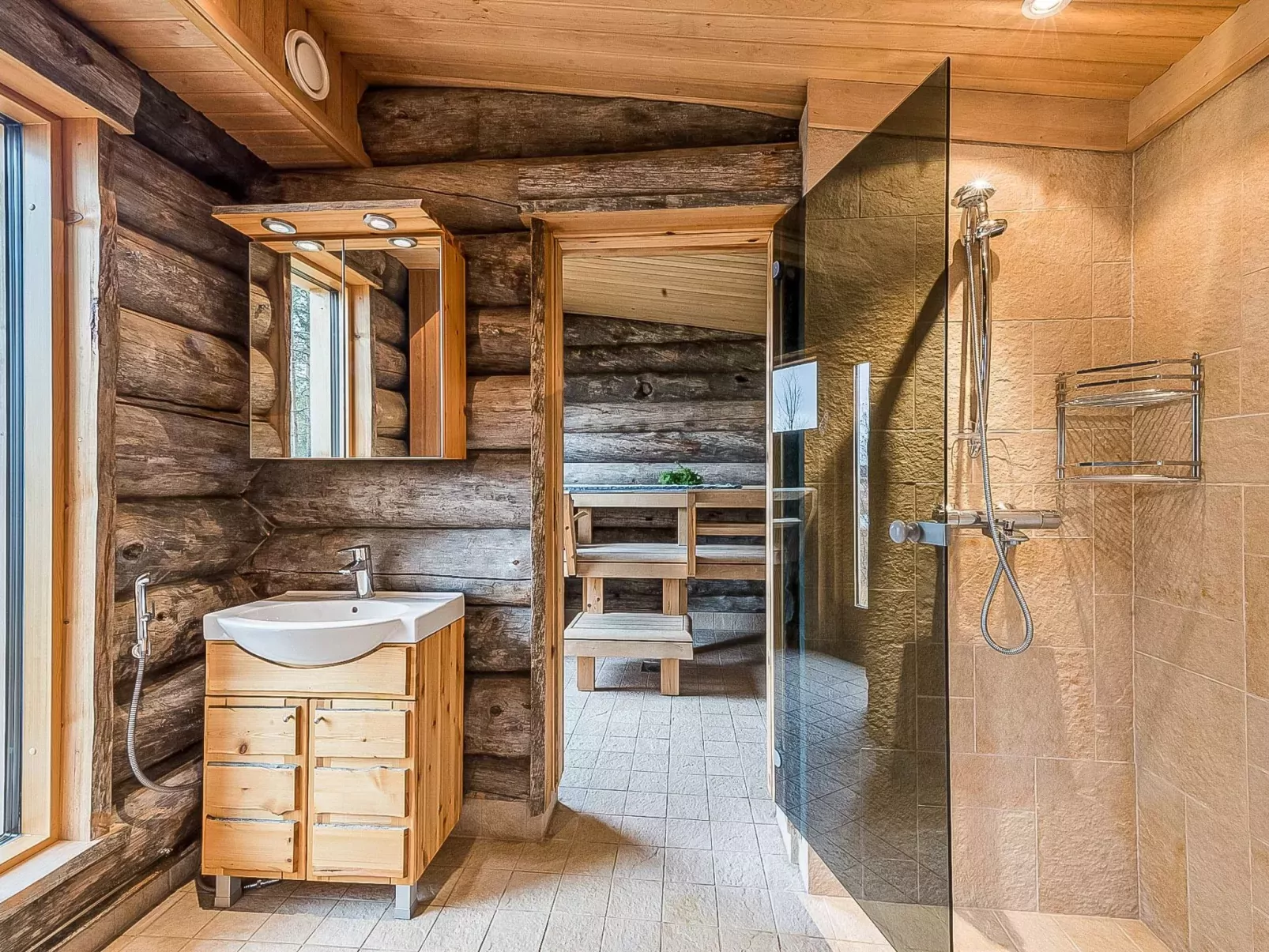 Jussis chalet a-Binnen
