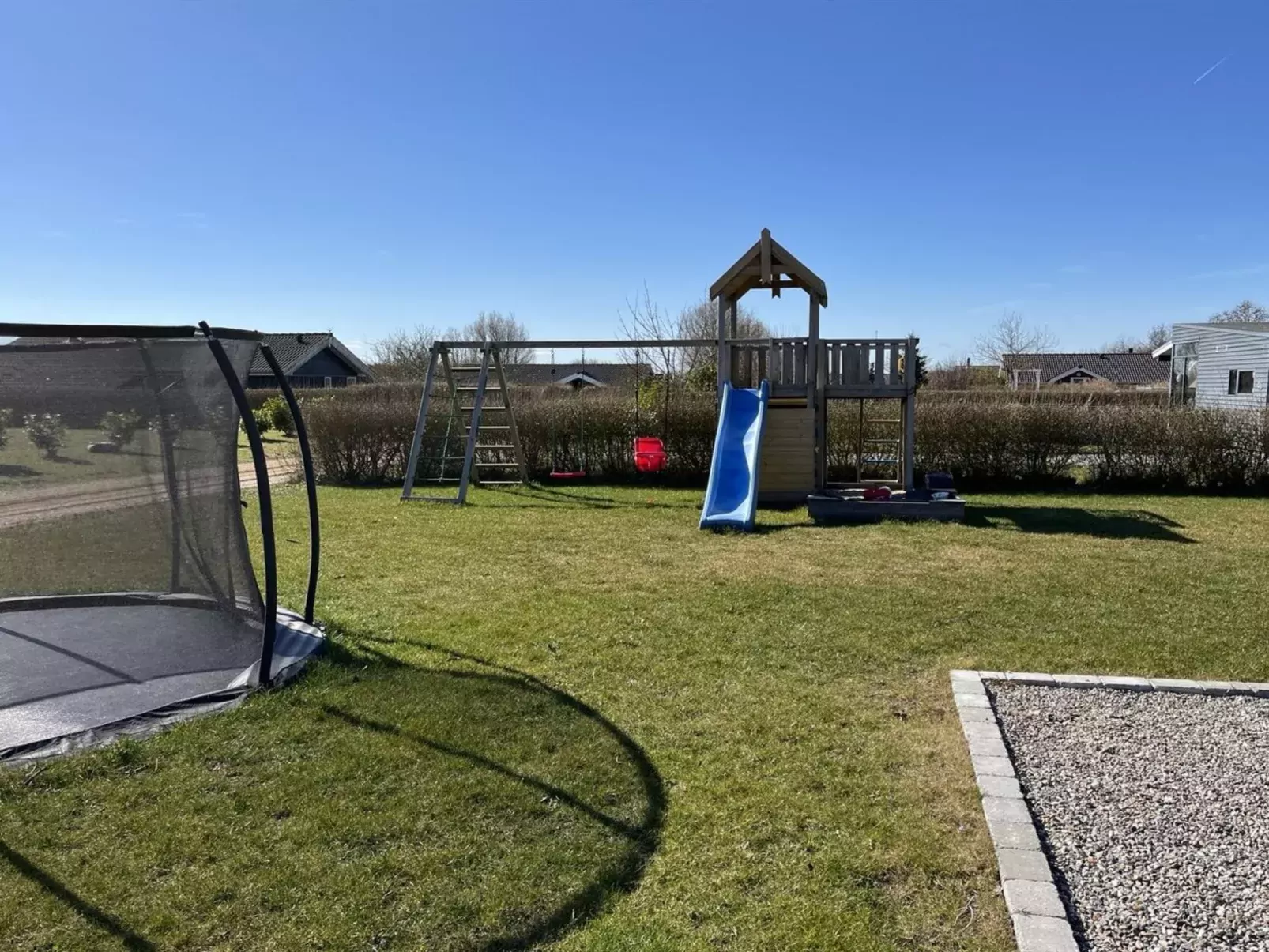 "Helmtrud" - 700m from the sea-Buiten