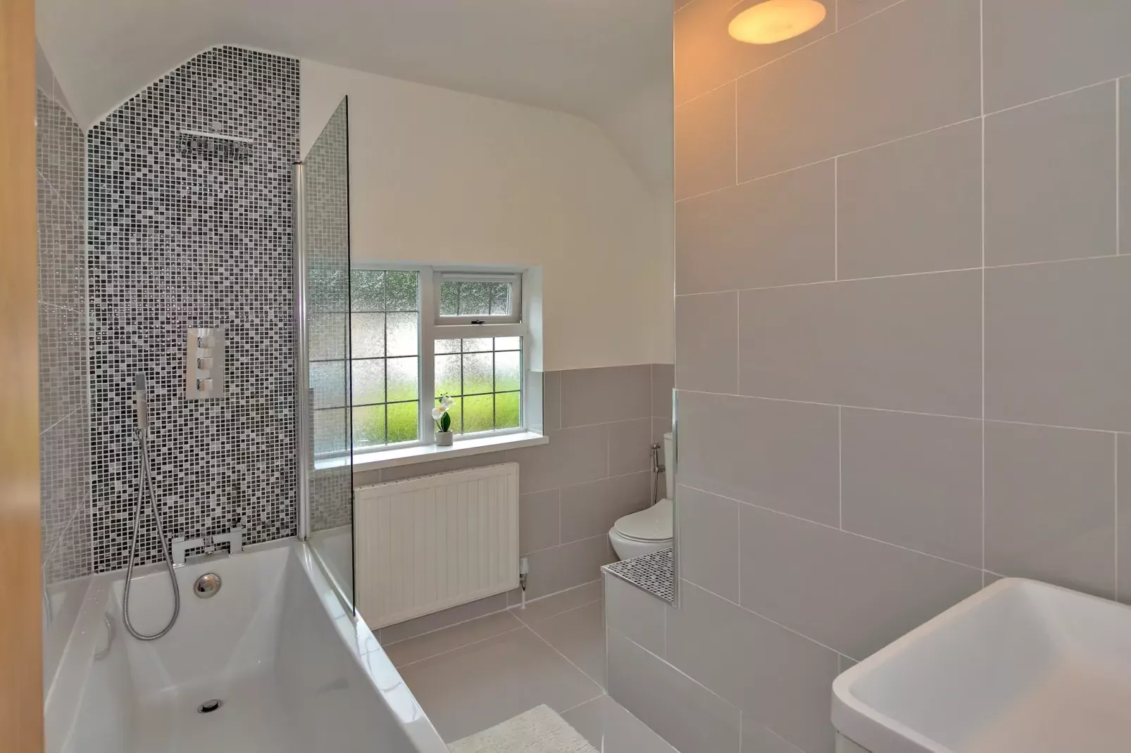 DeBarnes House-Badkamer