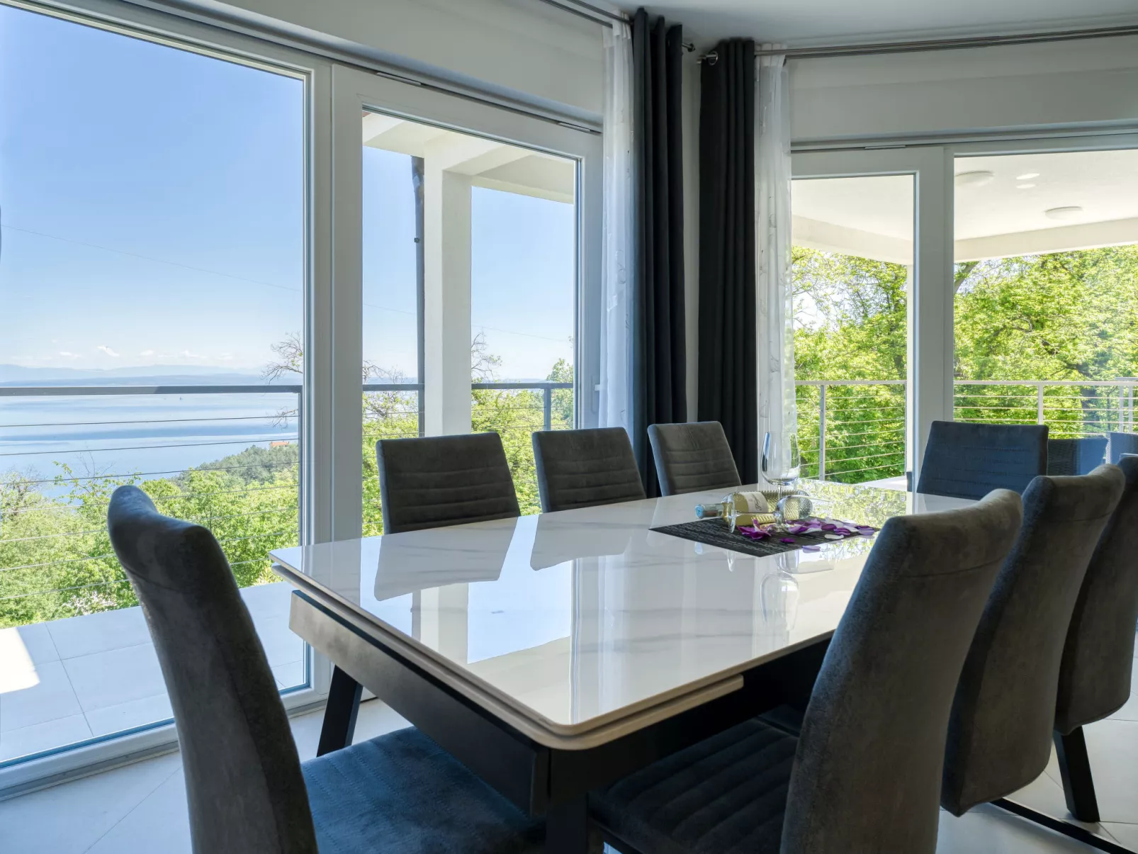 Villa Aria-Binnen