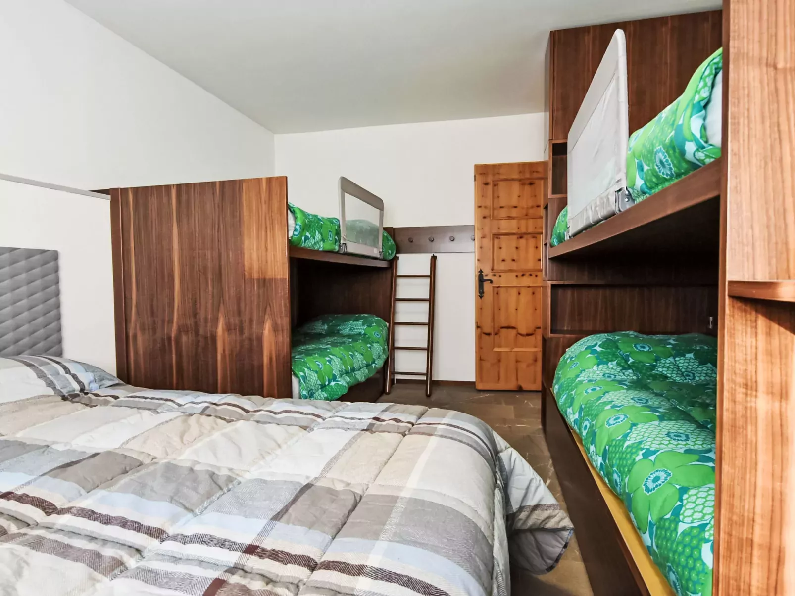 MadeSki Apartments-Binnen