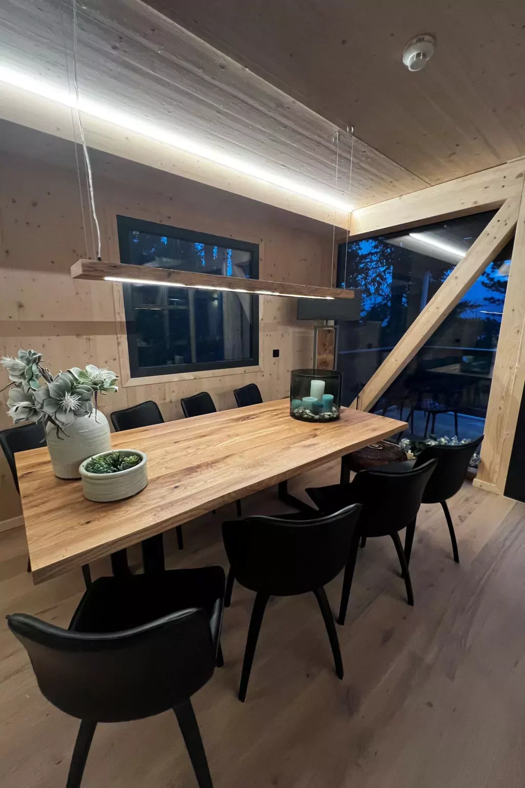 Superior #14 mit Sauna & Hot Tub-Binnen