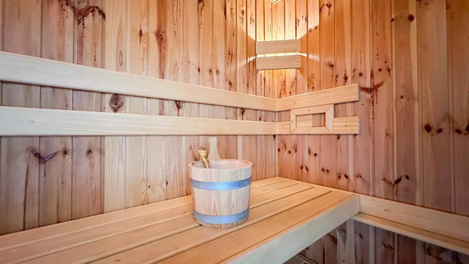 Enjoy for two-Sauna