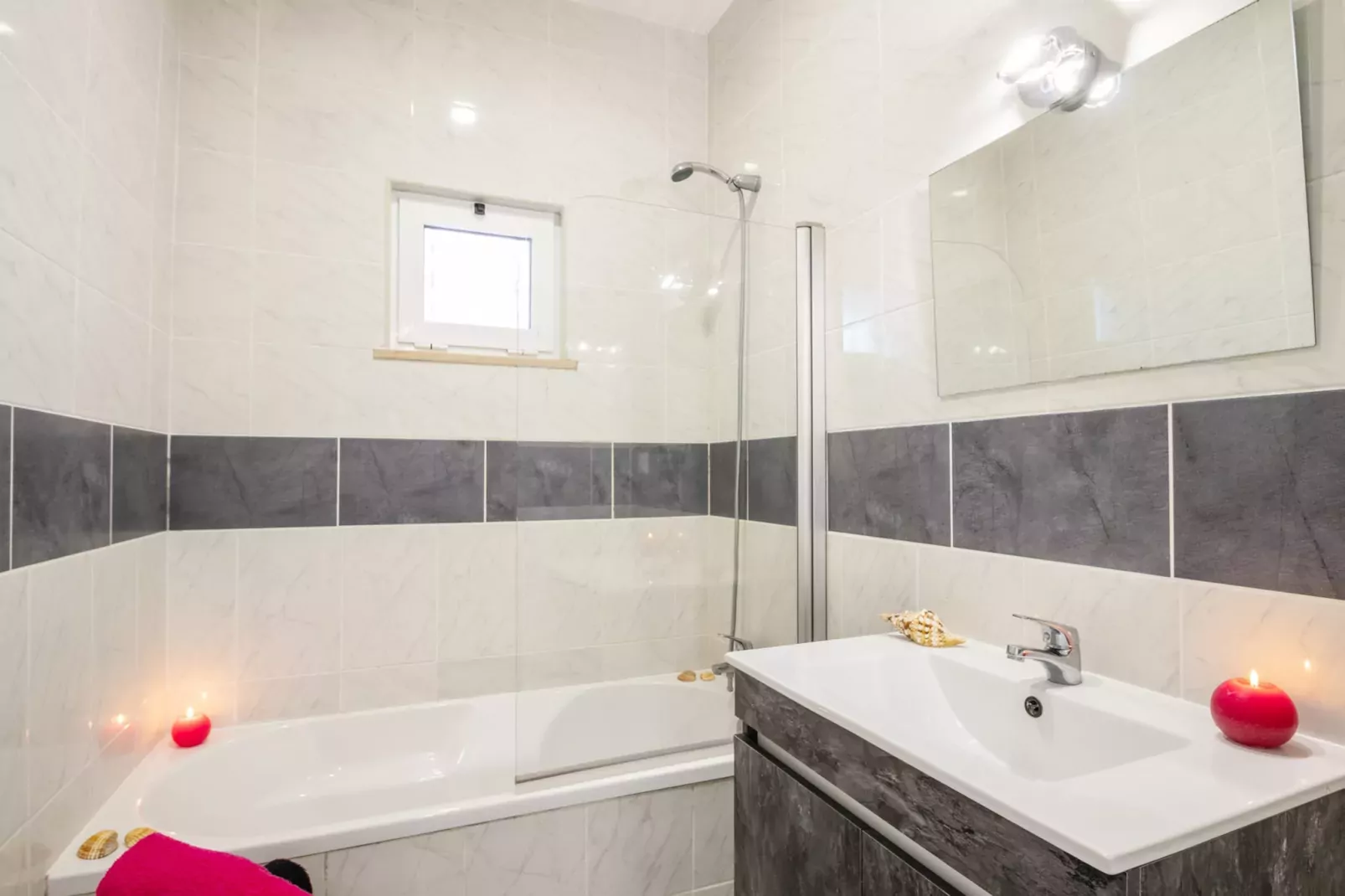 Villa Praia-Badkamer