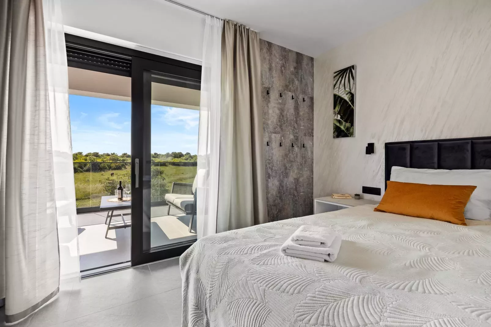 Villa Antares - Luxurious Vacation Oasis-Slaapkamer