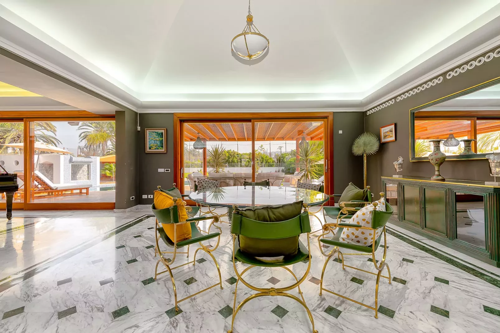 EXCLUSIVE HOME MASPALOMAS-Eetkamer