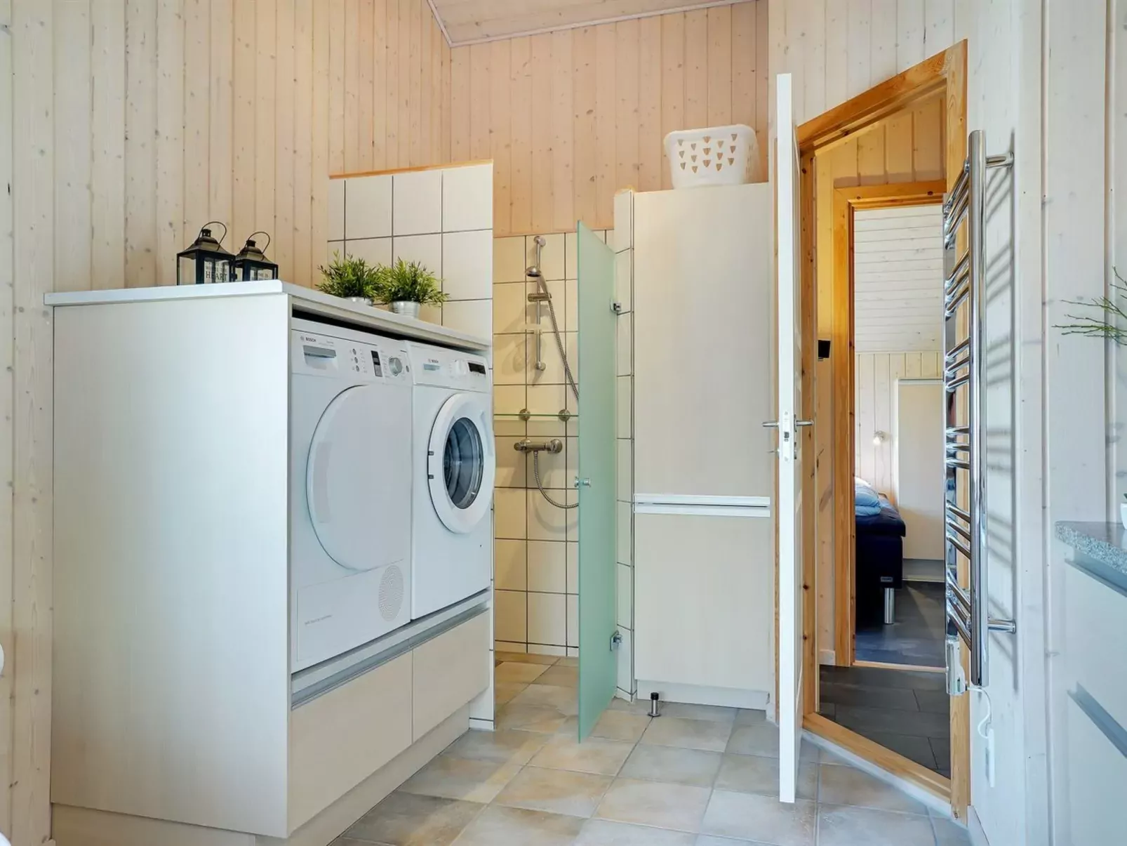 "Onni" - 2.3km from the sea-Binnen