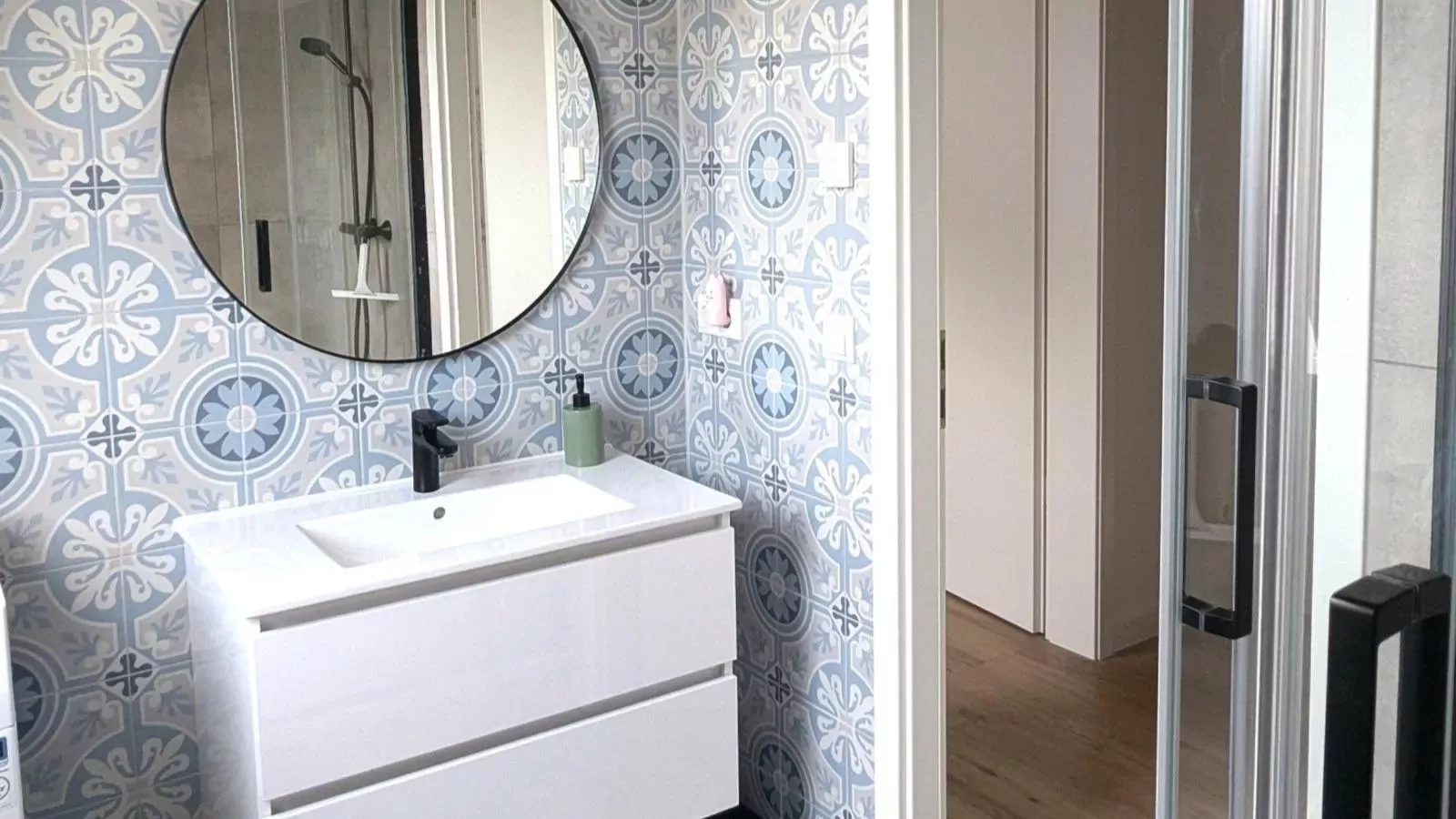 FeWo Schulzenhufe-Badkamer