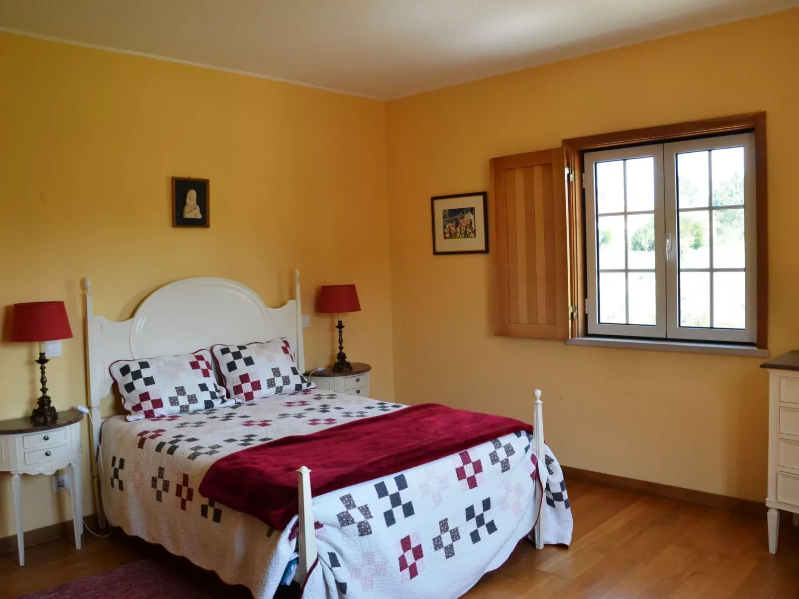 Casa das Andorinhas-Binnen