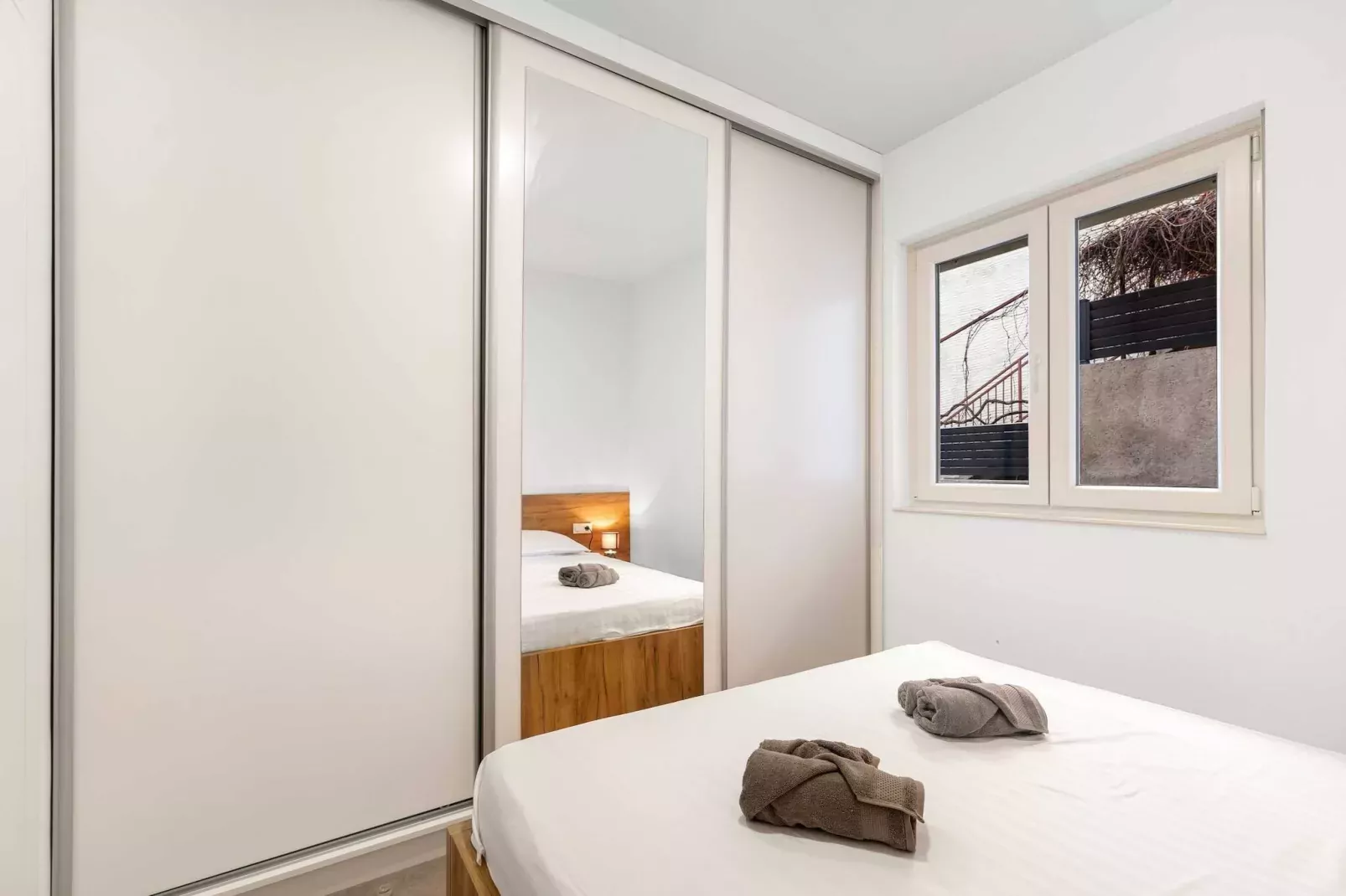 Apartments Velic - Two bedroom apartment A-Slaapkamer