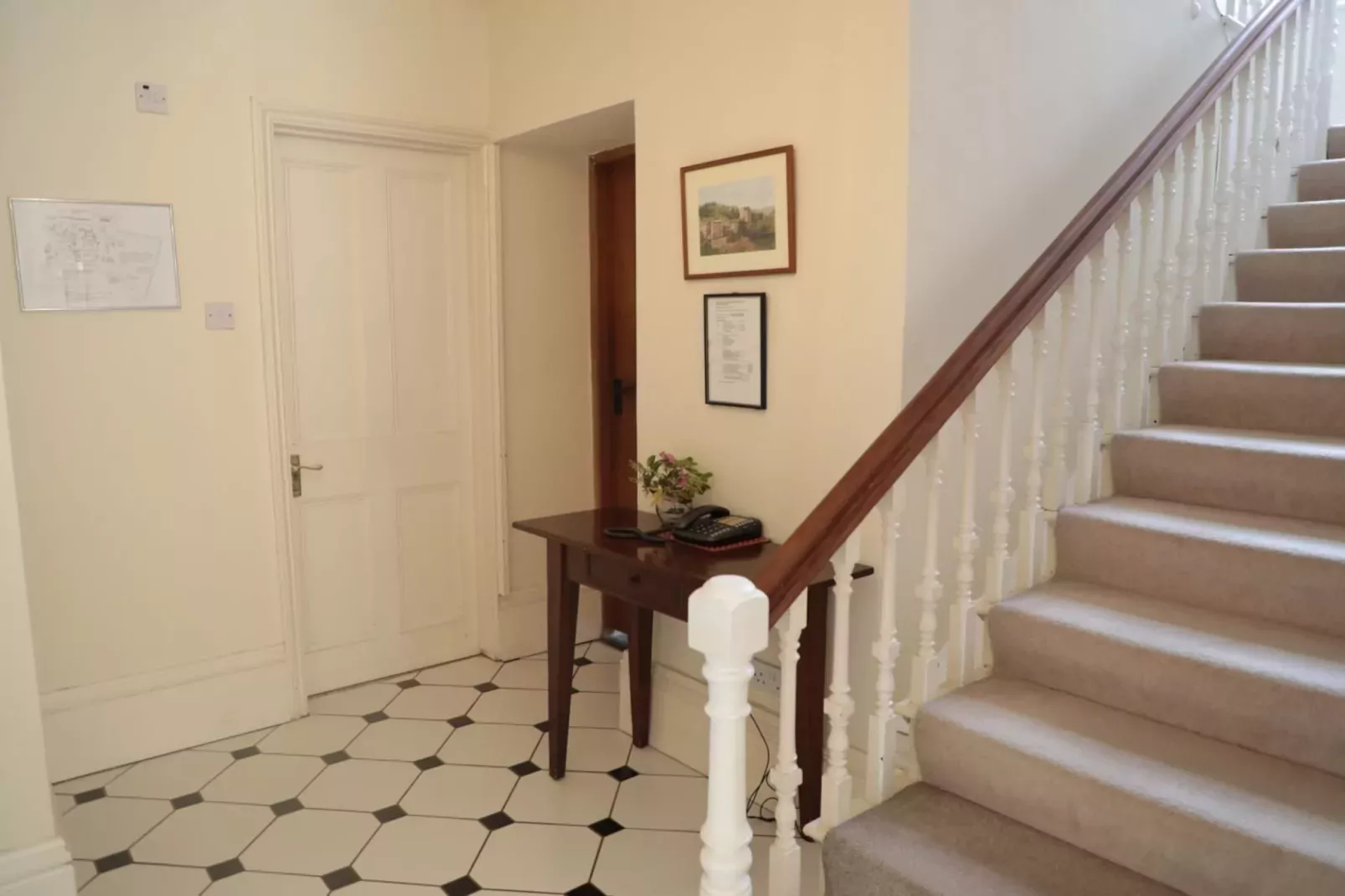 Buckland House-Overloop
