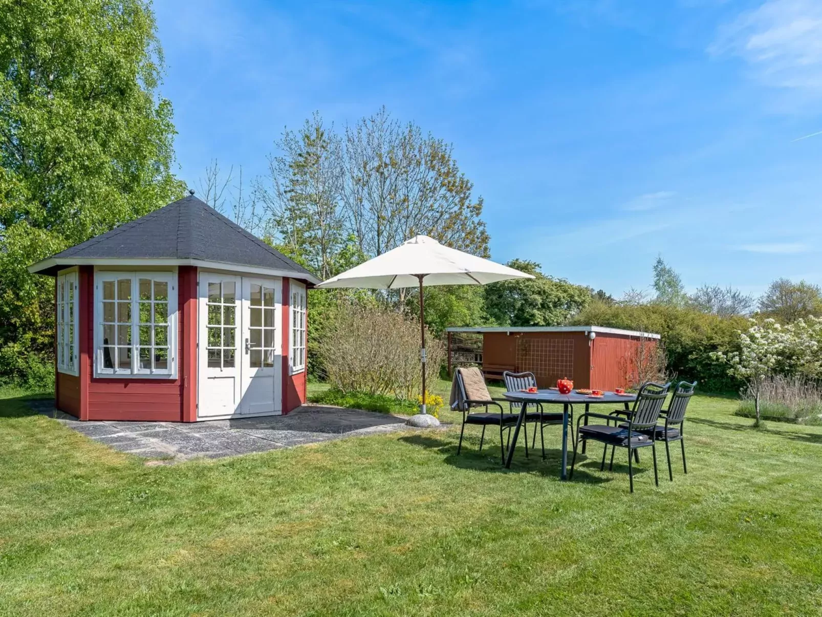 "Oona" - 700m from the sea-Buiten