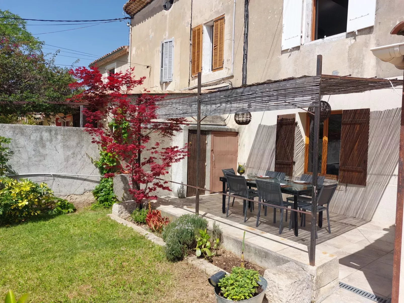 La Bastide Neuve-Buiten