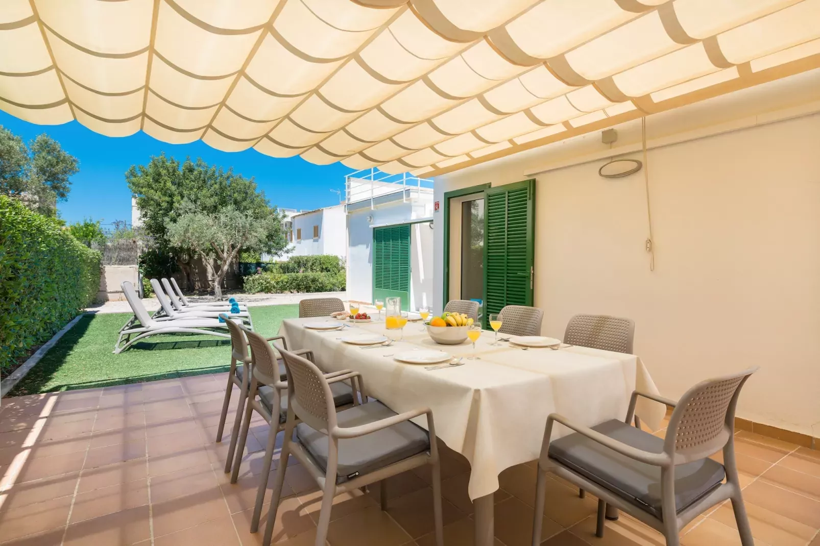 Can Roig (caldes)-Eetkamer
