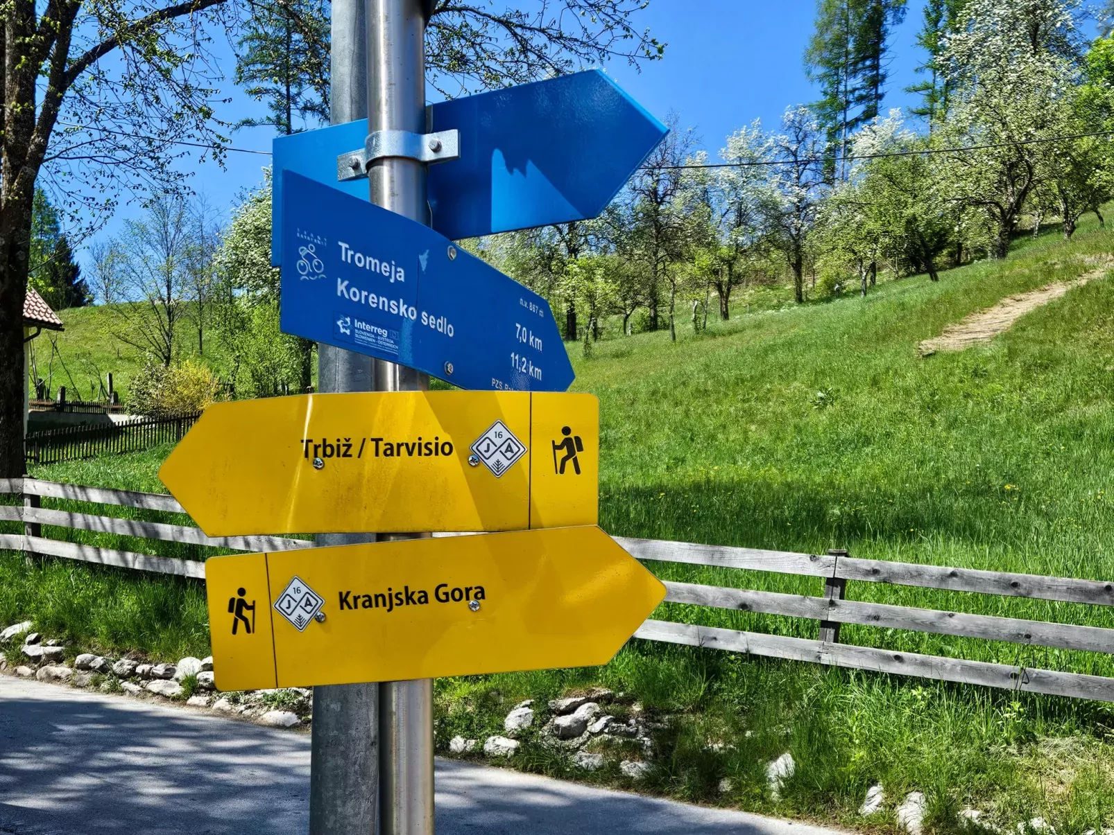 Pr' Kavač-Buiten