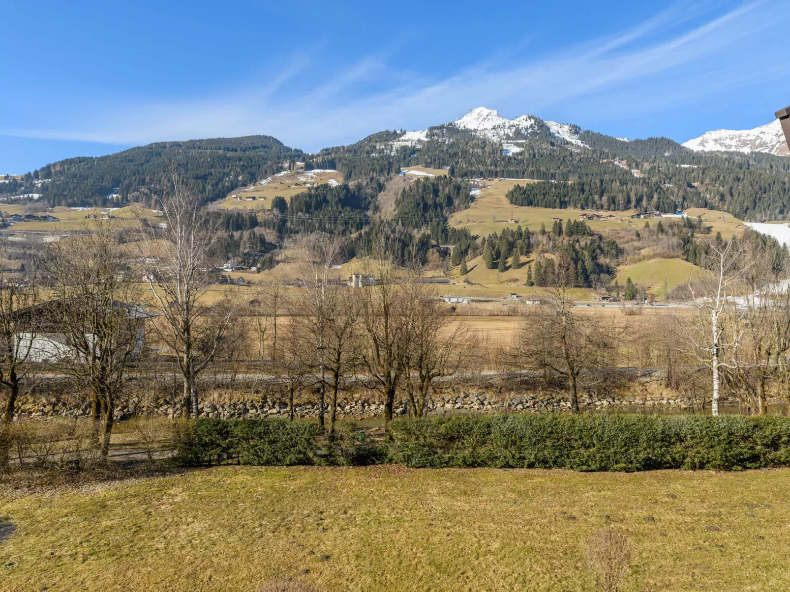 Vista Montagne-Buiten