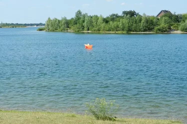 Floating 44 / Boot 4 / 3 Personen-Buitenkant zomer