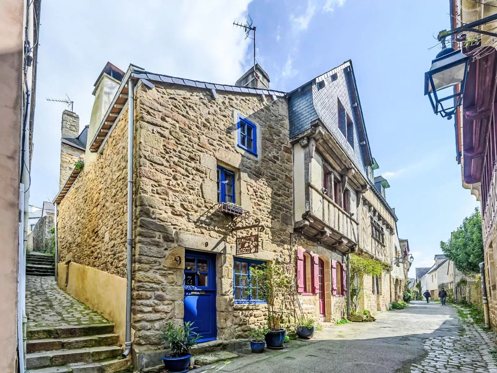 Maison du Bosco-Buiten