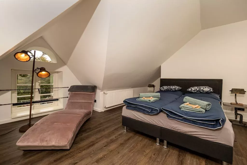 343080-Niet-getagd