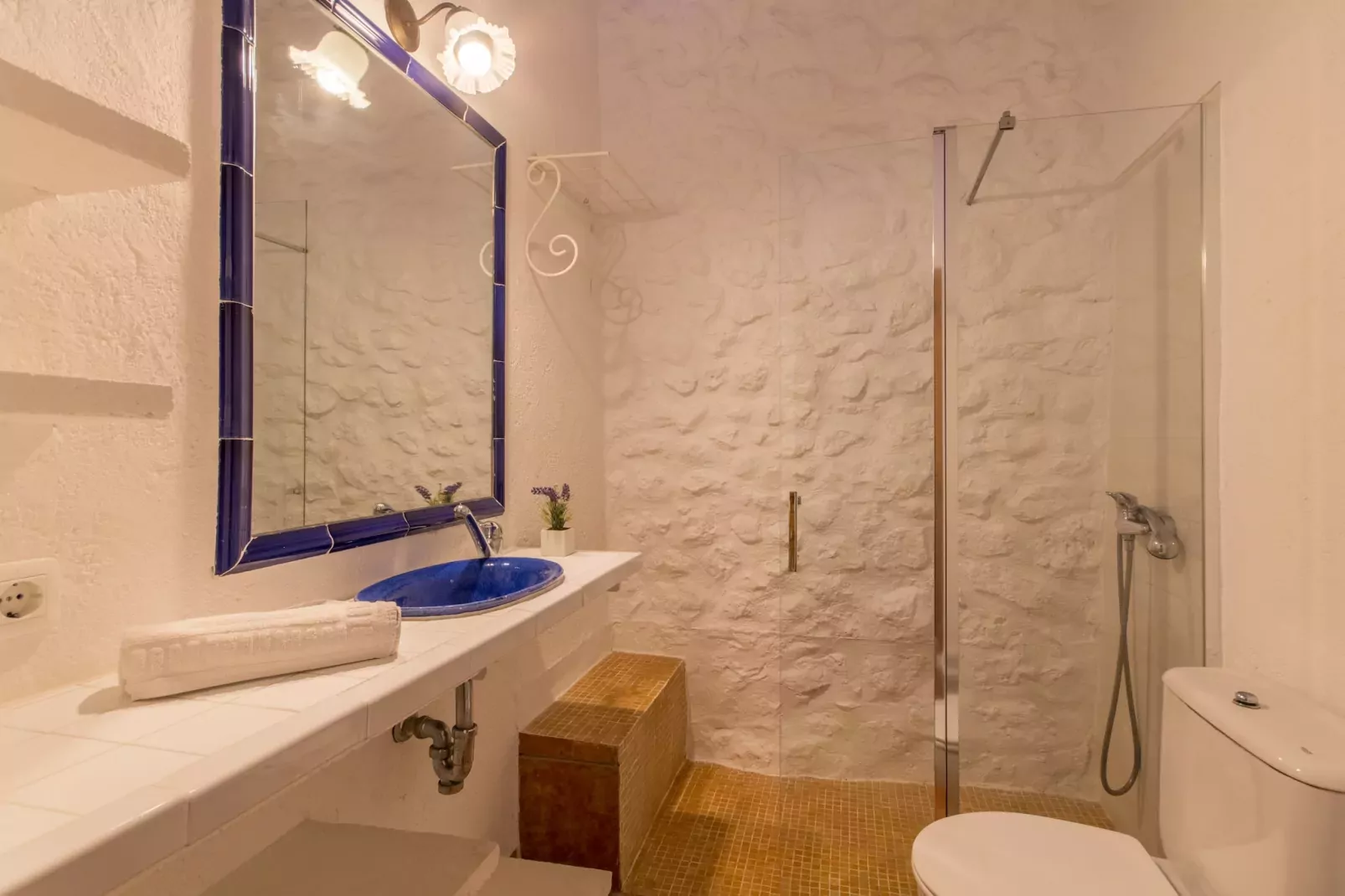 Es Sestadors de Buger, Finca 5StarsHome Mallorca-Badkamer