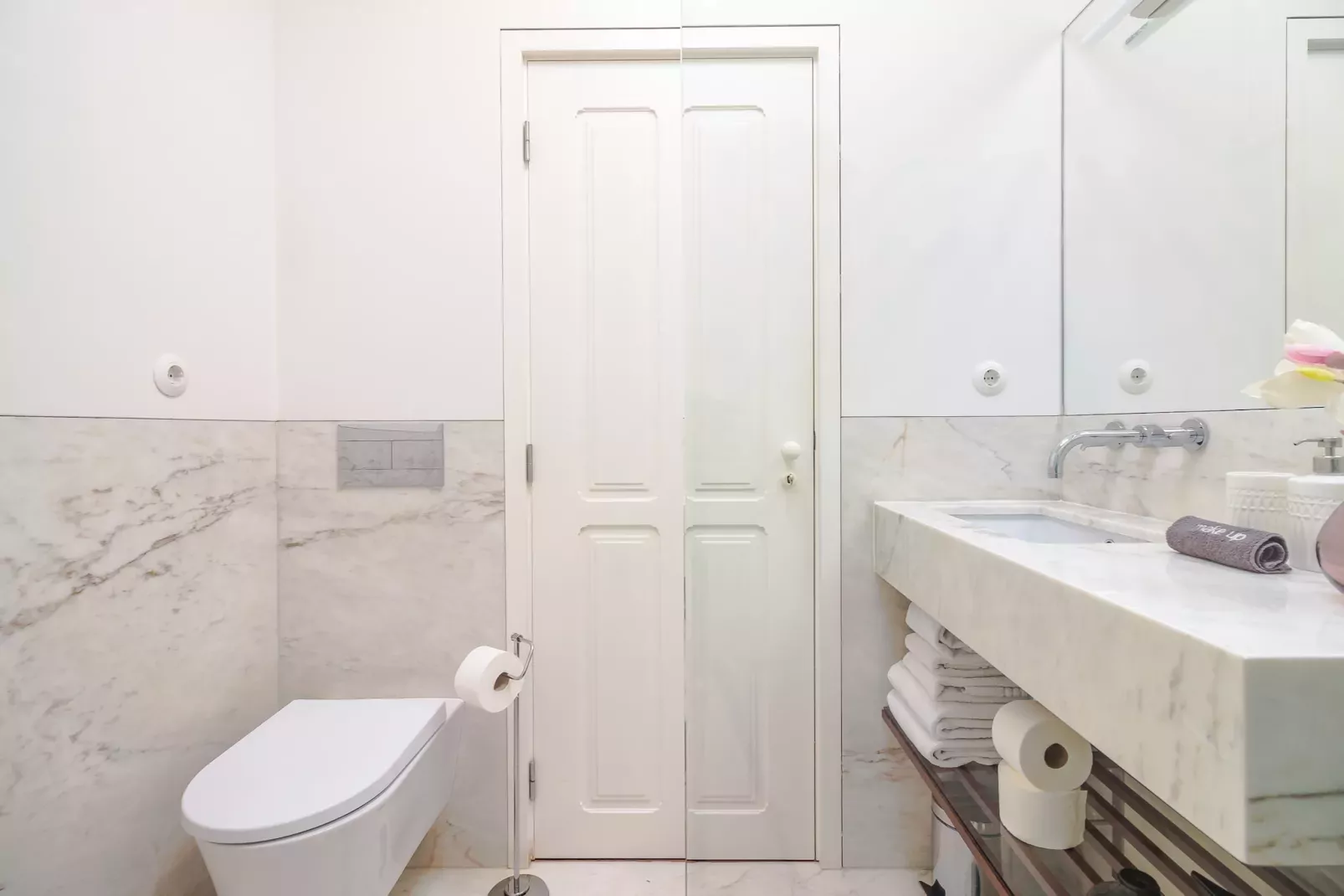 YOUROPO - Market 4C-Badkamer