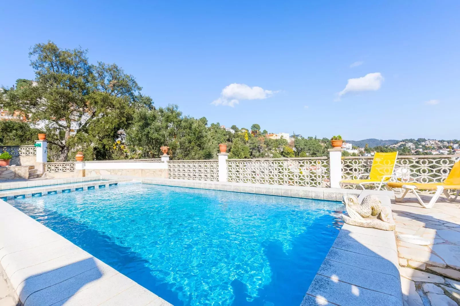 poolofhouse