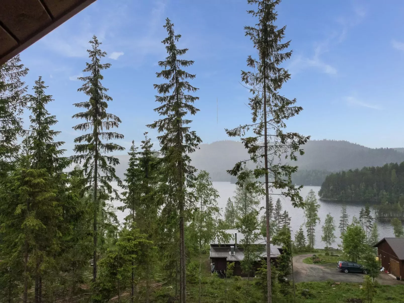 Kolin kangastus metsätähti 2-Buiten