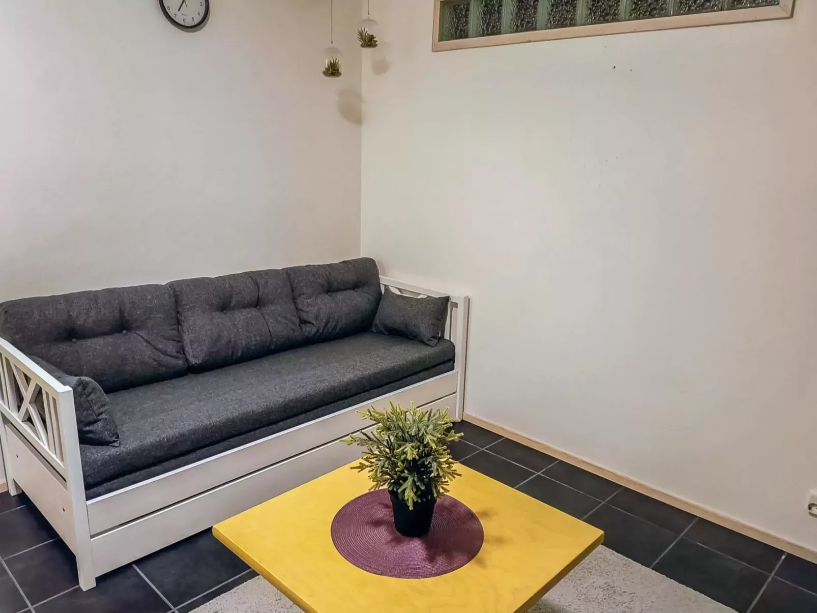 Pikku-pölly-Binnen