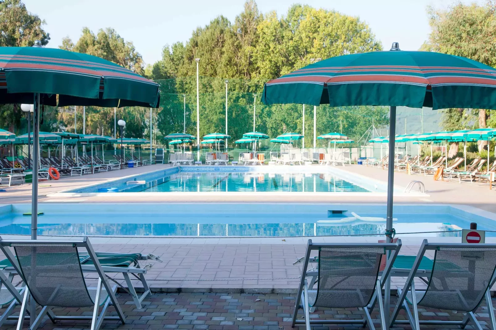 Residenza Alberghiera Italia in Luni - Trilocale R6/C6-Zwembad