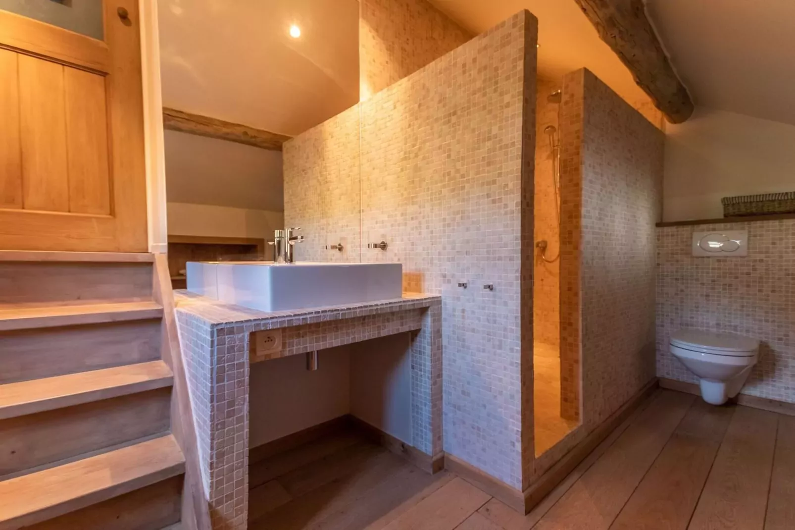 Maison Ardennaise-Badkamer