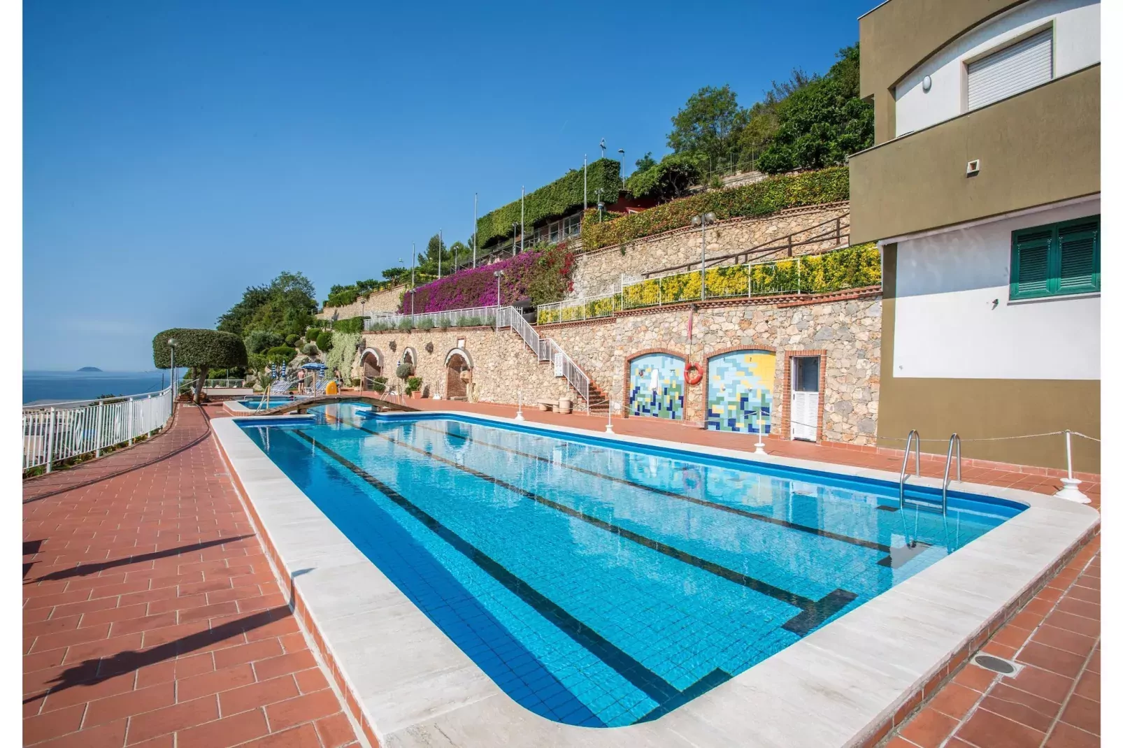 RESIDENCE SANT'ANNA TWO-ROOM APT 5 PAX B5-Zwembad