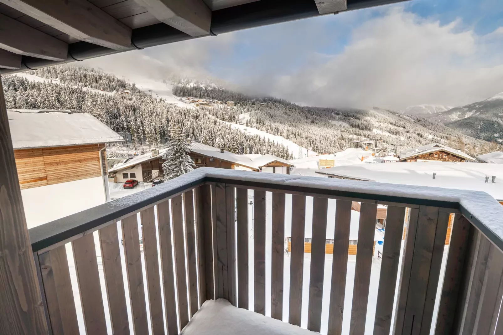 Penthouse Three-bedroom Apartment – KA3P-Uitzicht winter