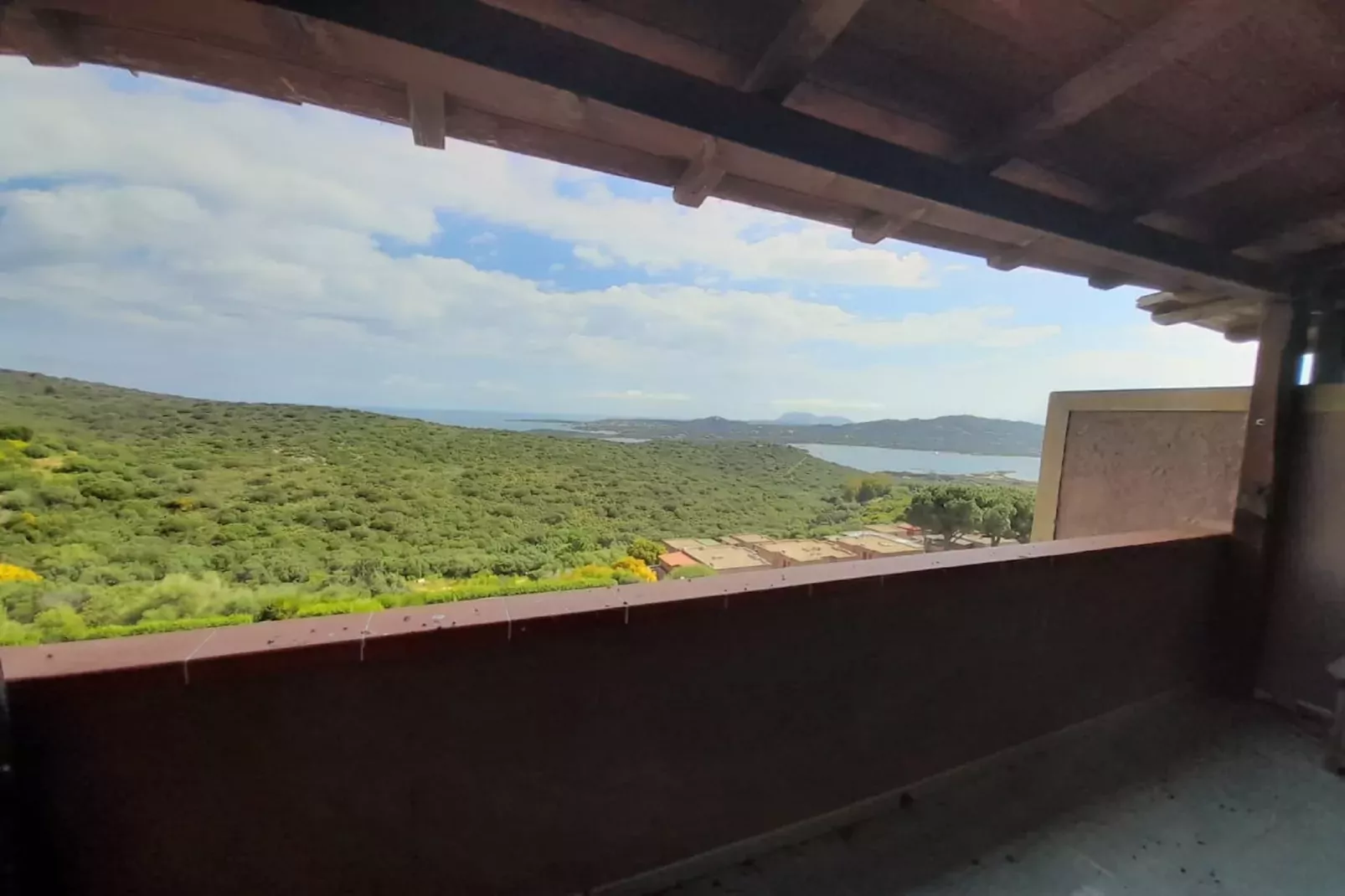 Trilocale 8/42 con AC-Terrasbalkon
