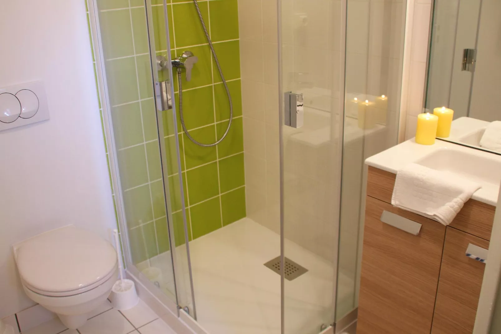 Amboise/Gîte 2 Pièces 5 Personnes 1 bébé-Badkamer