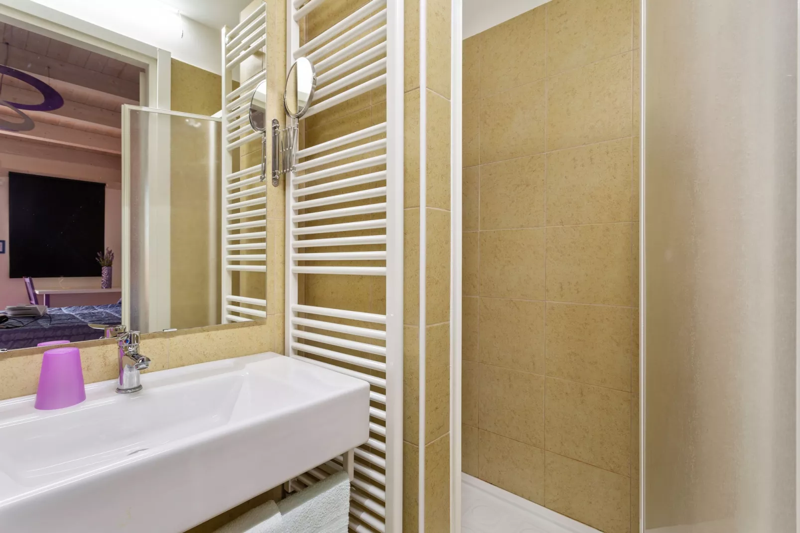 Casa Vacanza Becampobasso 2-Badkamer