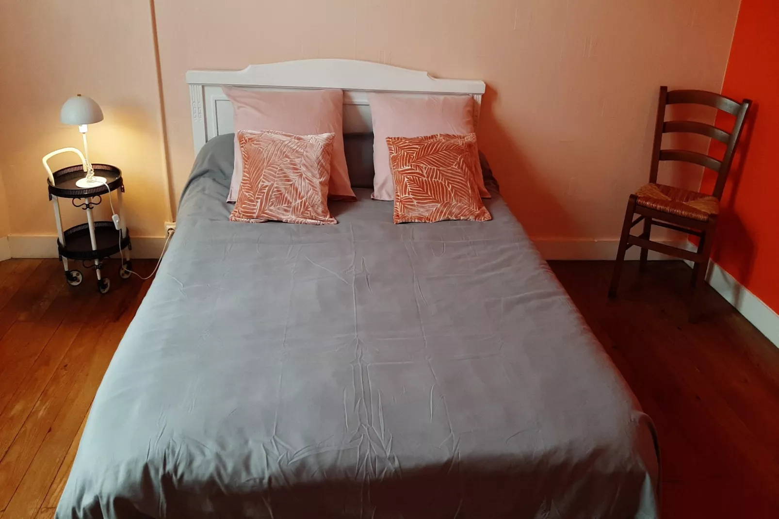 Vakantiehuis in Arcachon met tuin en buitenkeuken-Slaapkamer