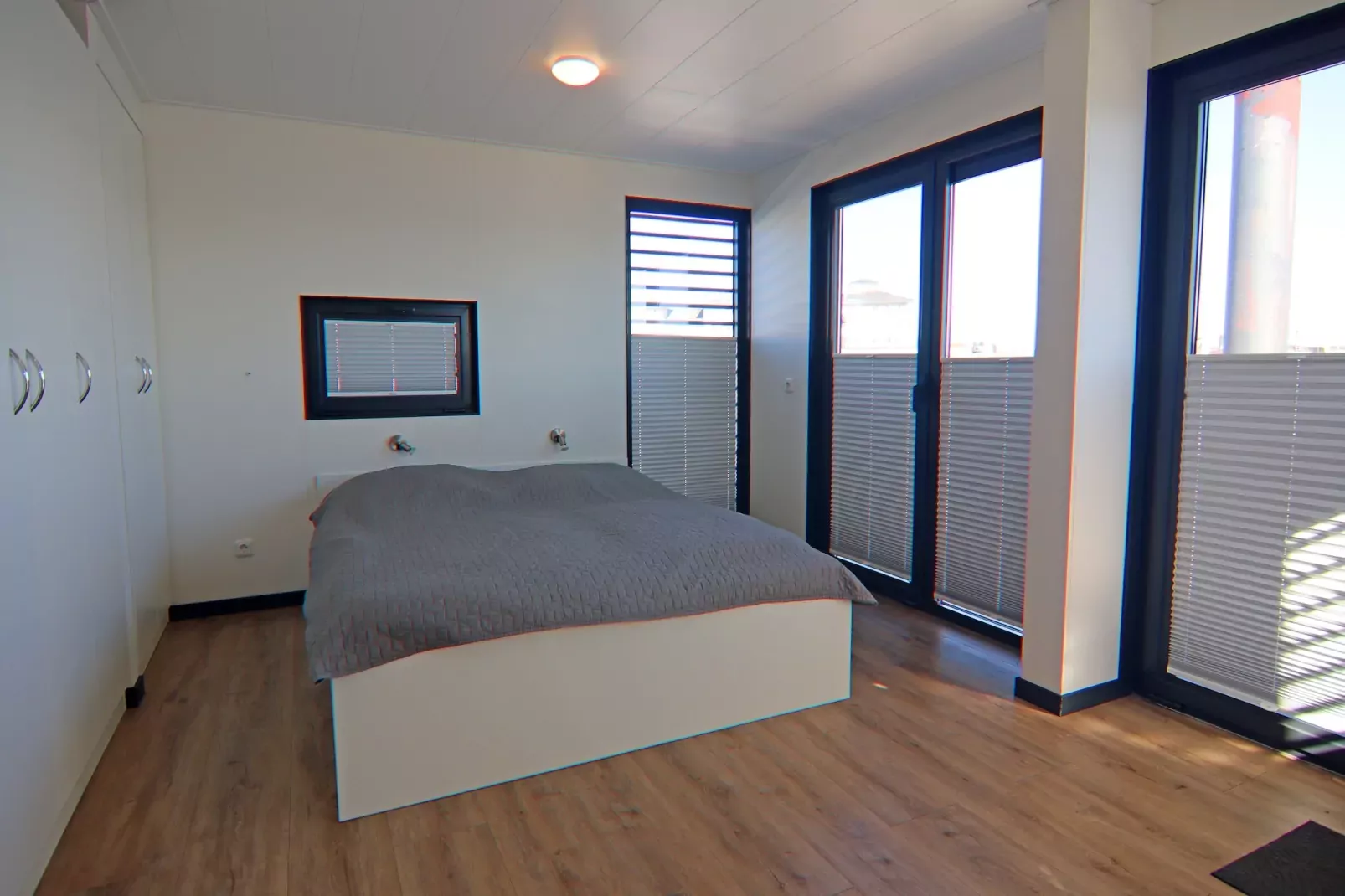 Hausboot Family & Friends mit Hund LP 10 / 1-2 Personen-Slaapkamer