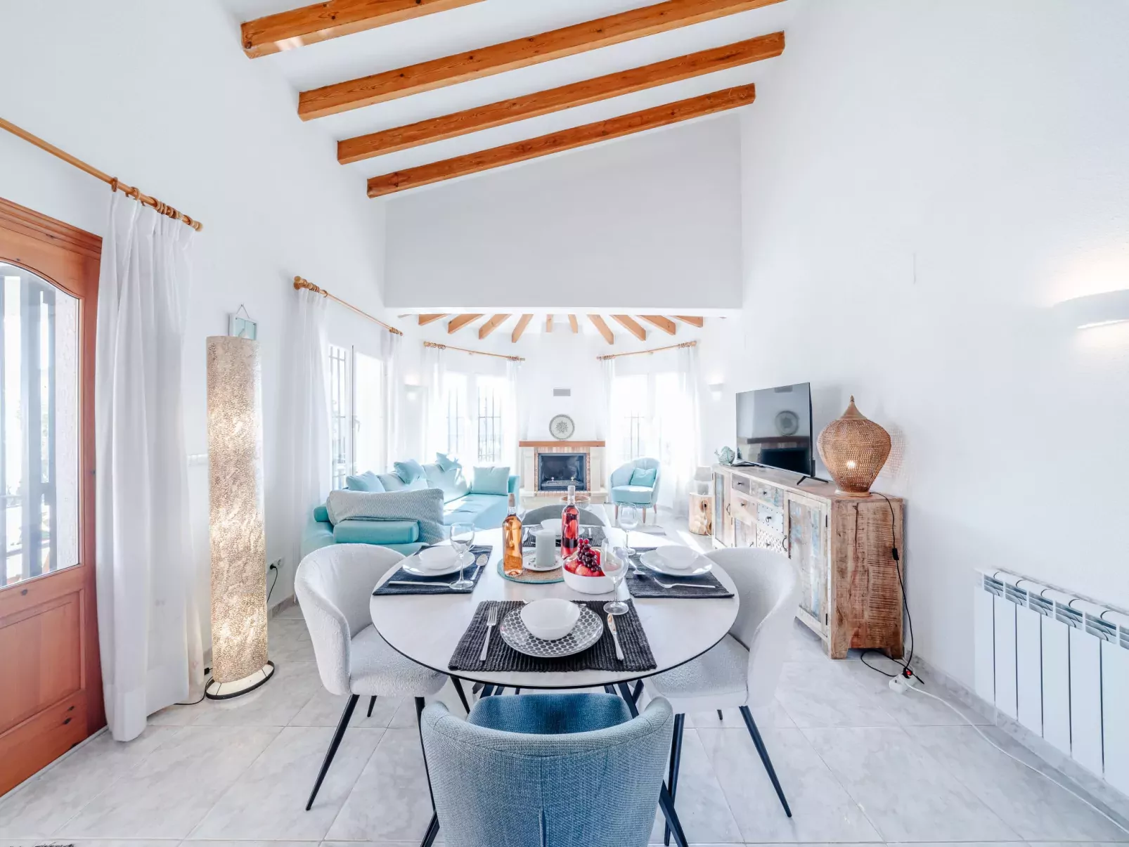 Casa Petra-Binnen