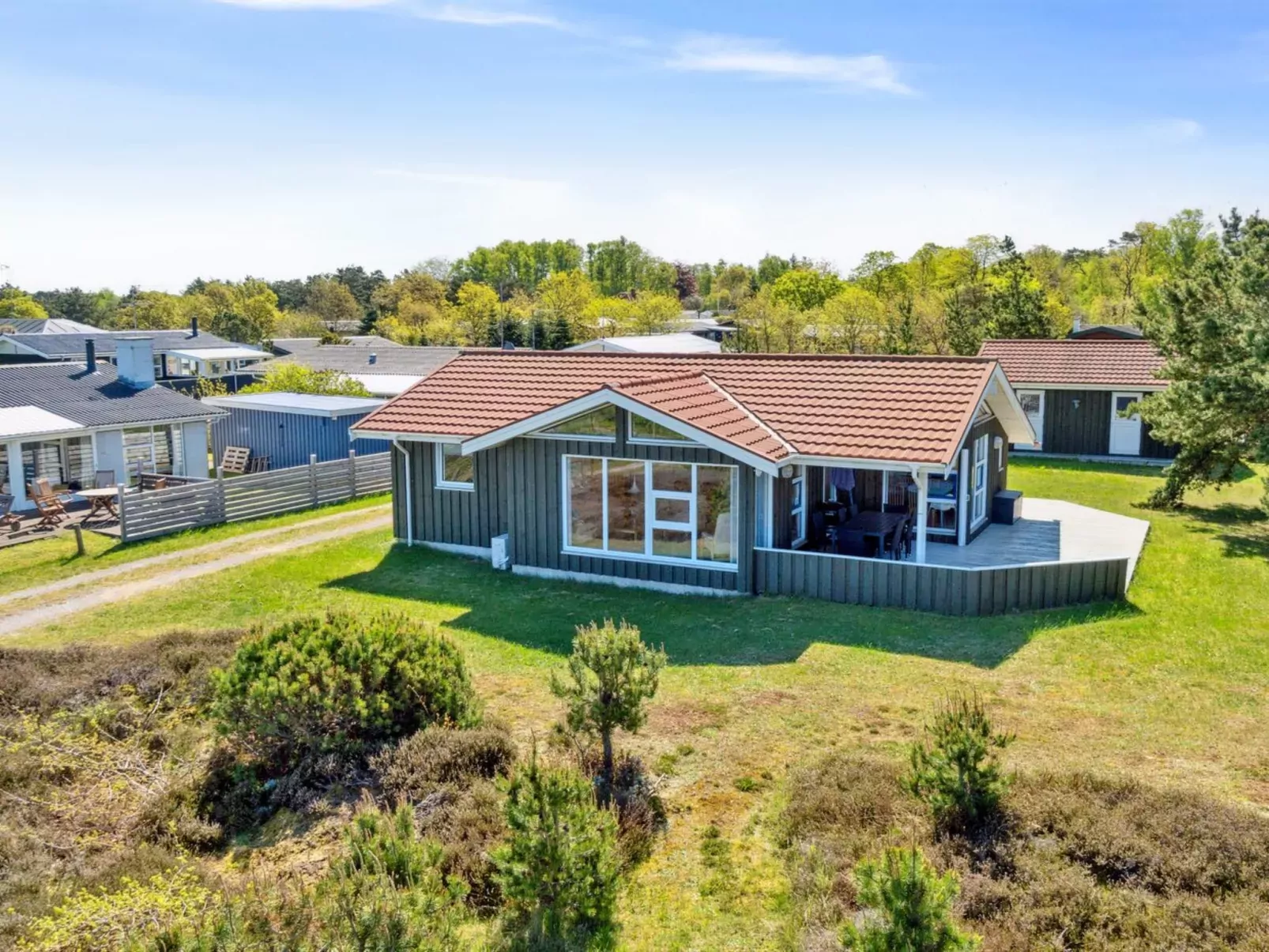 "Suometar" - 90m from the sea-Buiten