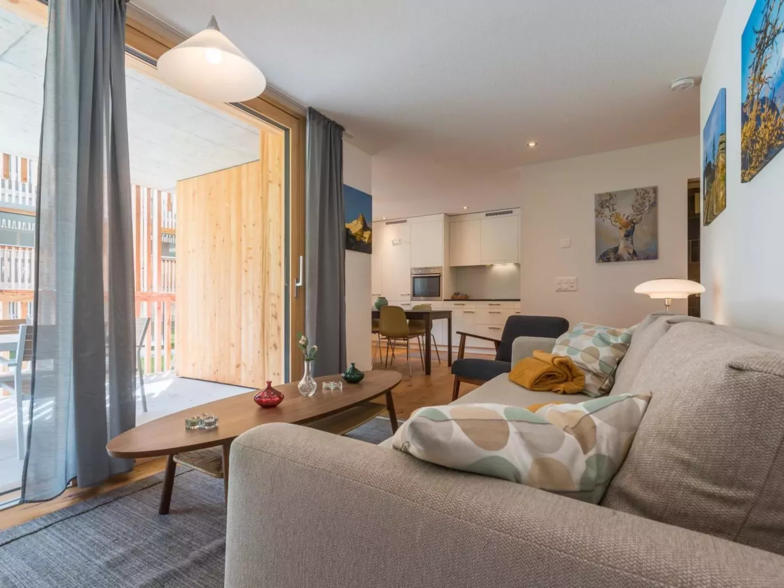 Montela Hotel & Resort - Holiday Stay-Binnen