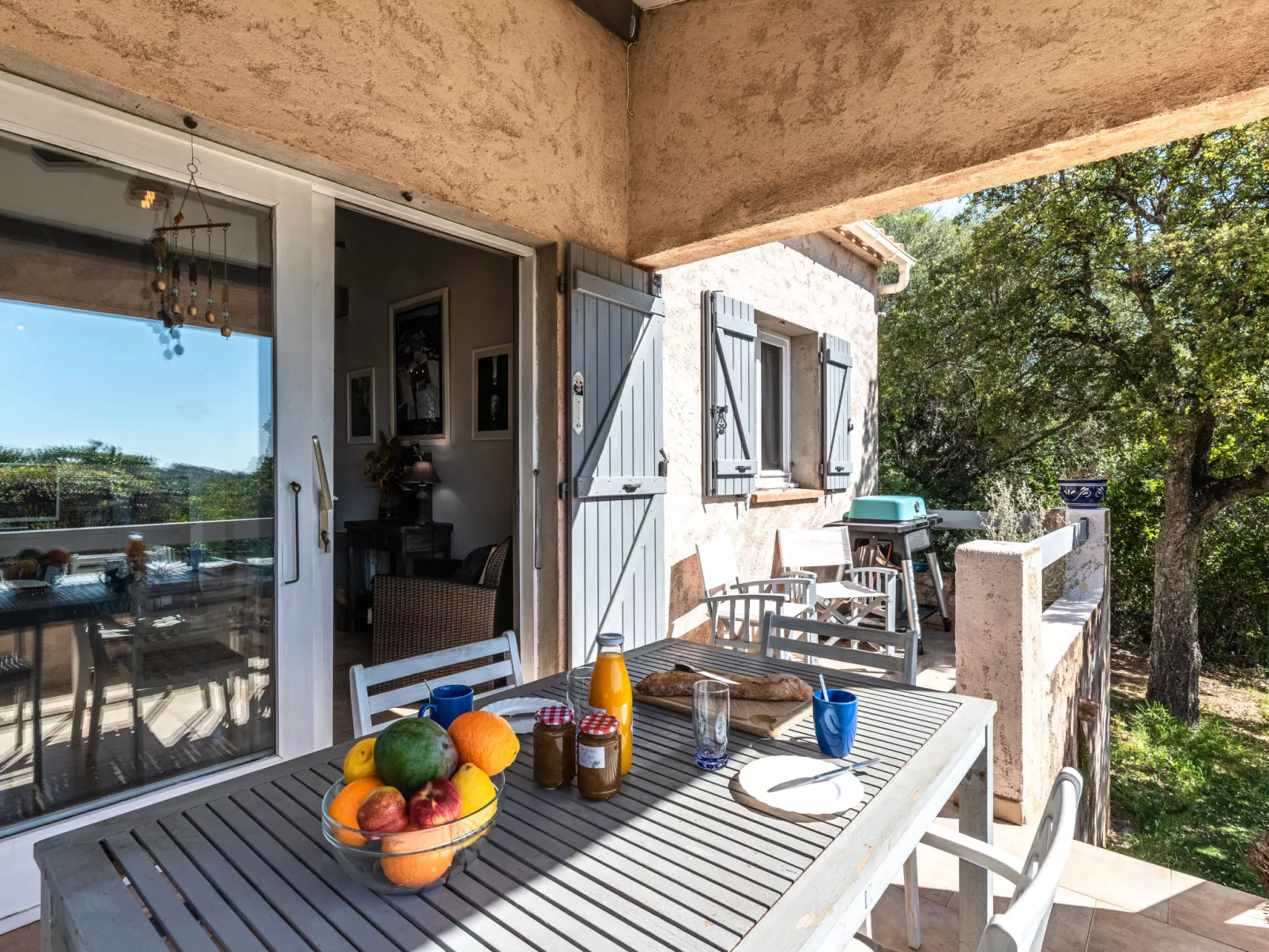 Le petit cabanon gris