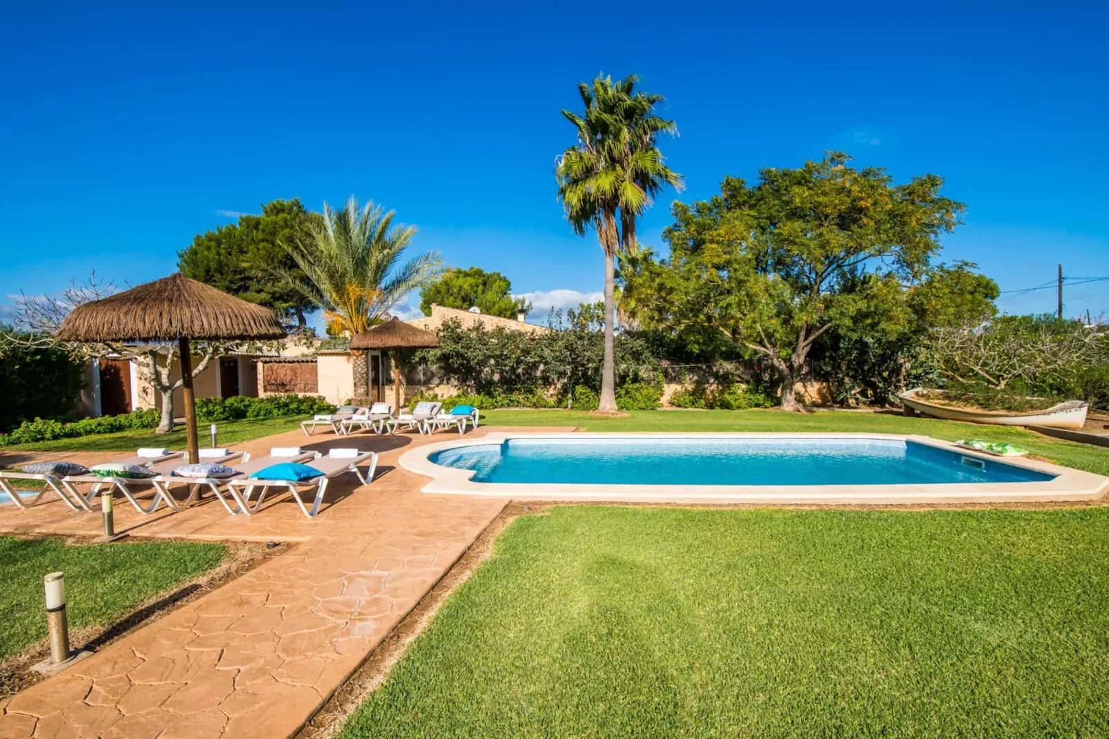Sa Pleta del Poveto-Buitenkant zomer