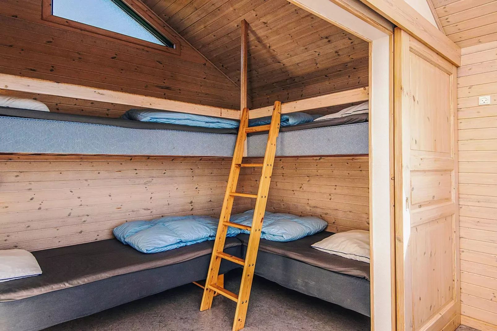 Udsigtskabine til 5 personer25m²-Binnen