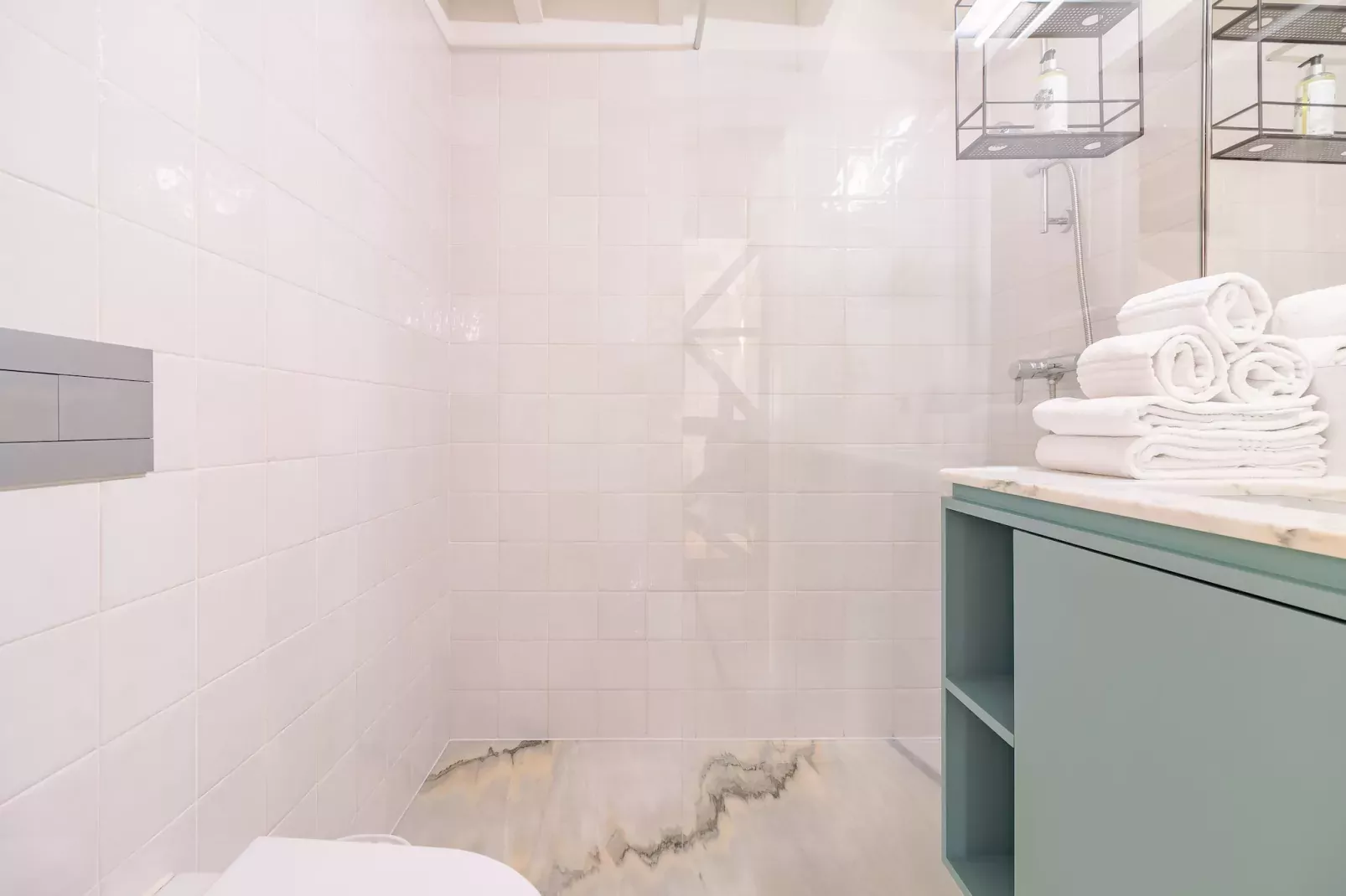 YOUROPO - City Center 5-Badkamer